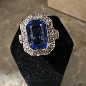 Elegant Blue and Silver Gemstone Ring